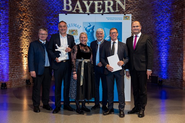 Finanz- und Heimatminister Albert Füracker verleiht „Heimatpreis Südbayern“