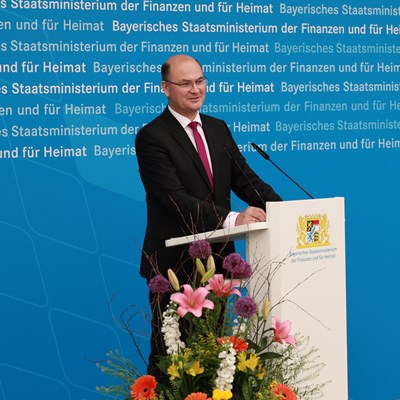 Finanz- und Heimatminister Albert Füracker verleiht "Demografiepreis Bayern 2024"